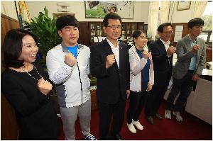 전국기능경기대회 선수단 대표 도지사 격려.jpg